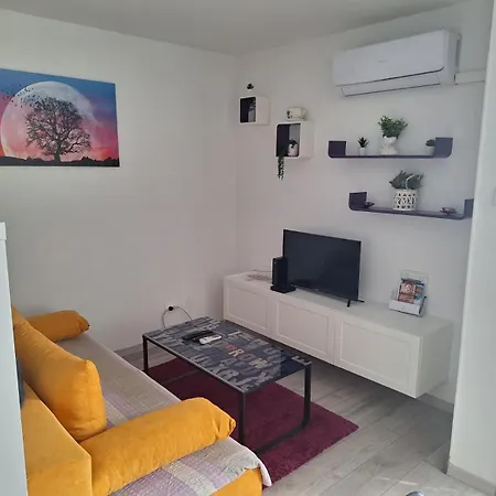 Bruno Apartment Rijeka Exterior photo